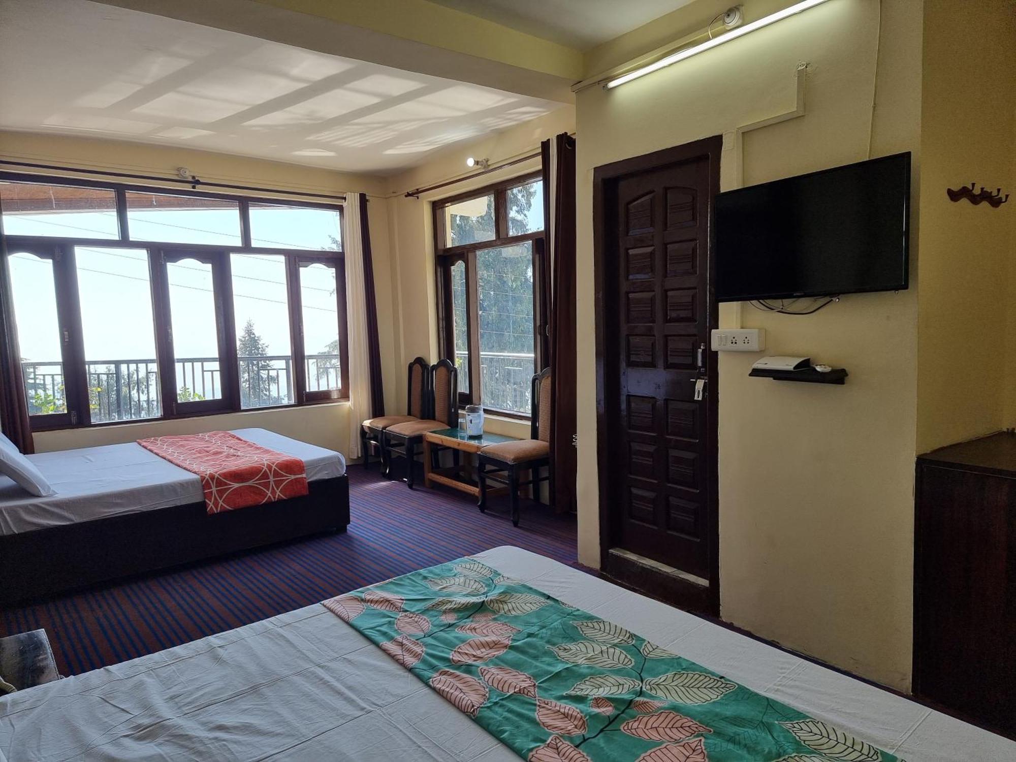 Forest Vibes Kalatop-Rooms And Restaurant Далхаузі Екстер'єр фото