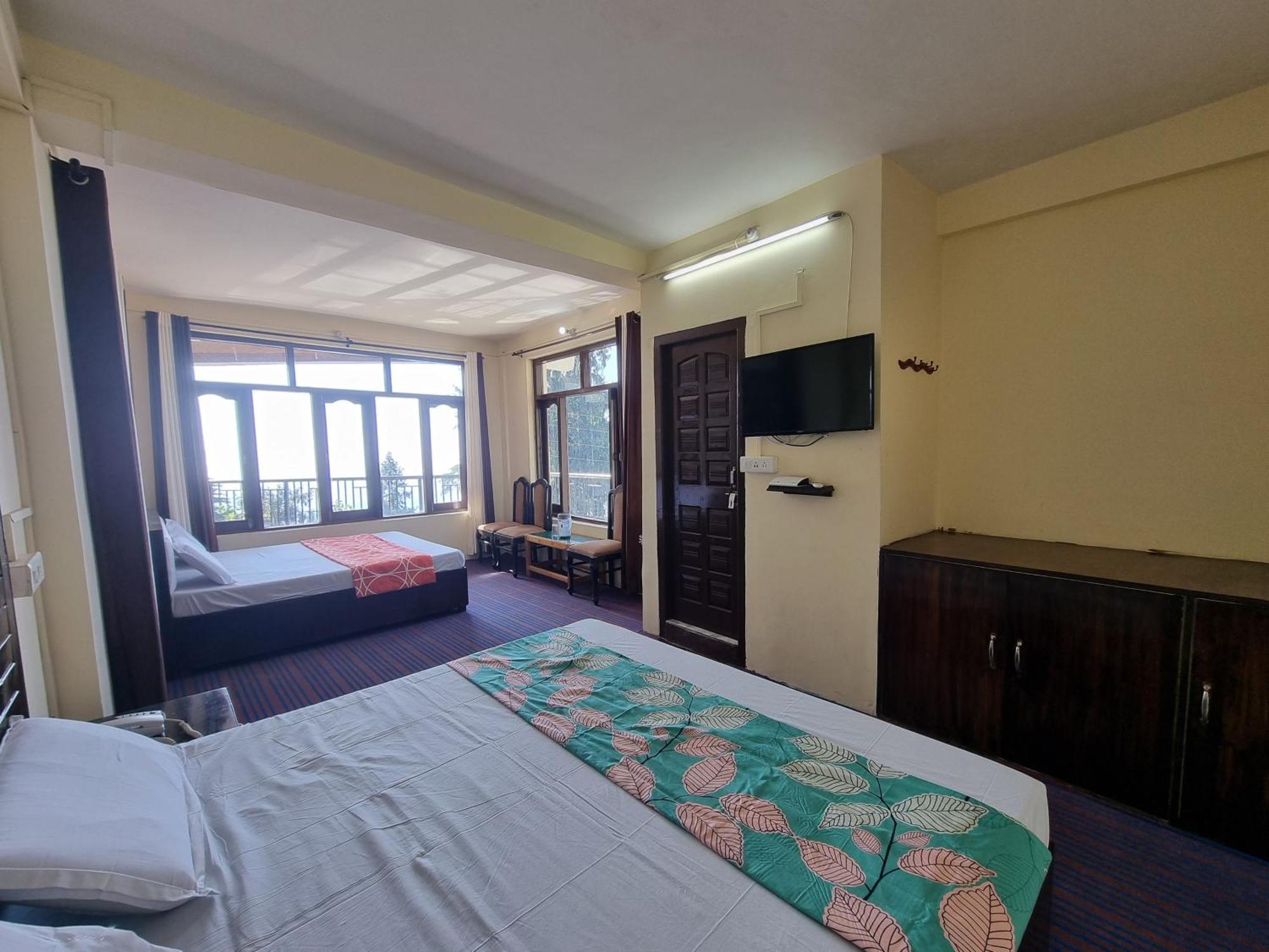 Forest Vibes Kalatop-Rooms And Restaurant Далхаузі Екстер'єр фото