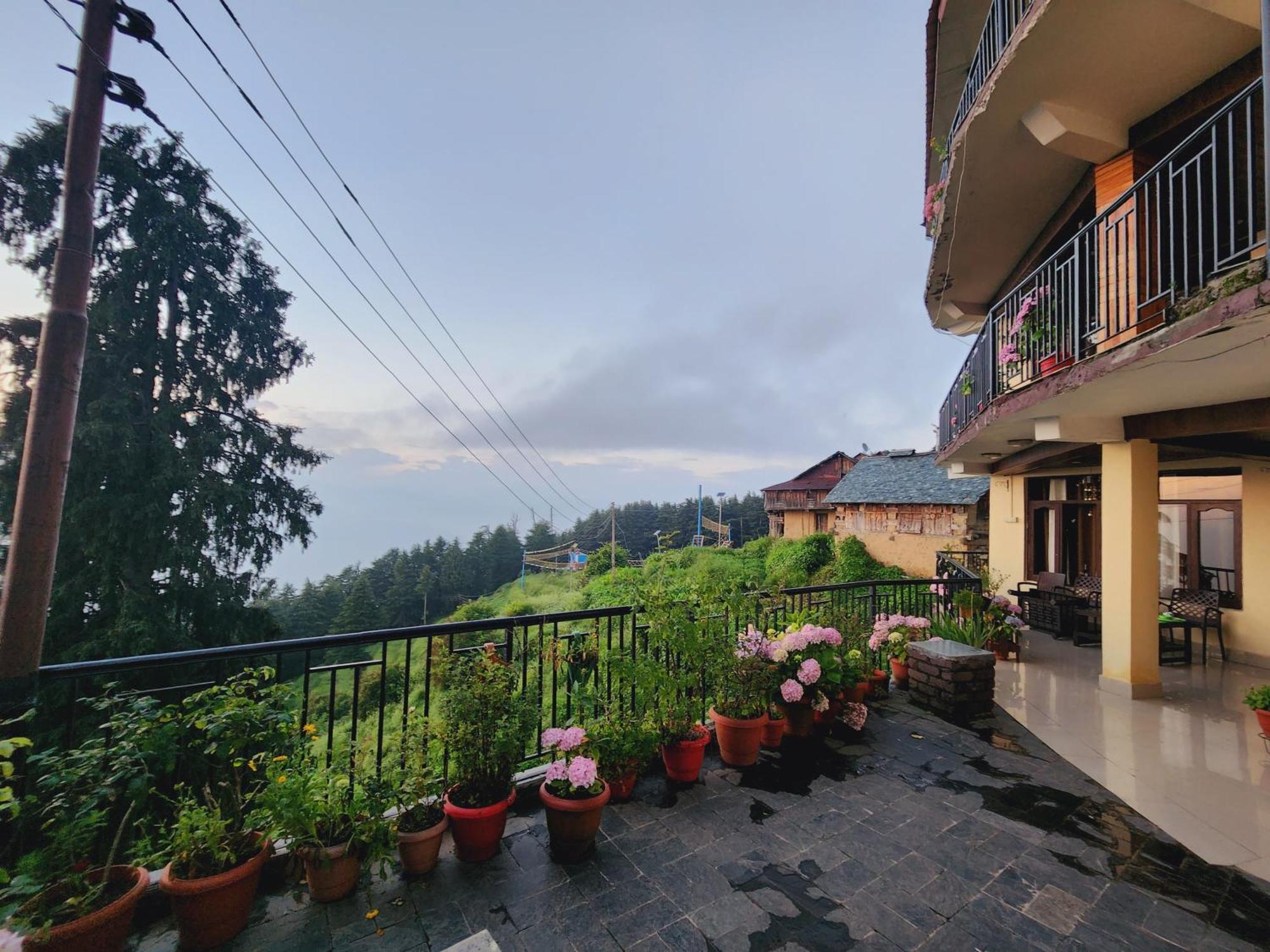 Forest Vibes Kalatop-Rooms And Restaurant Далхаузі Екстер'єр фото