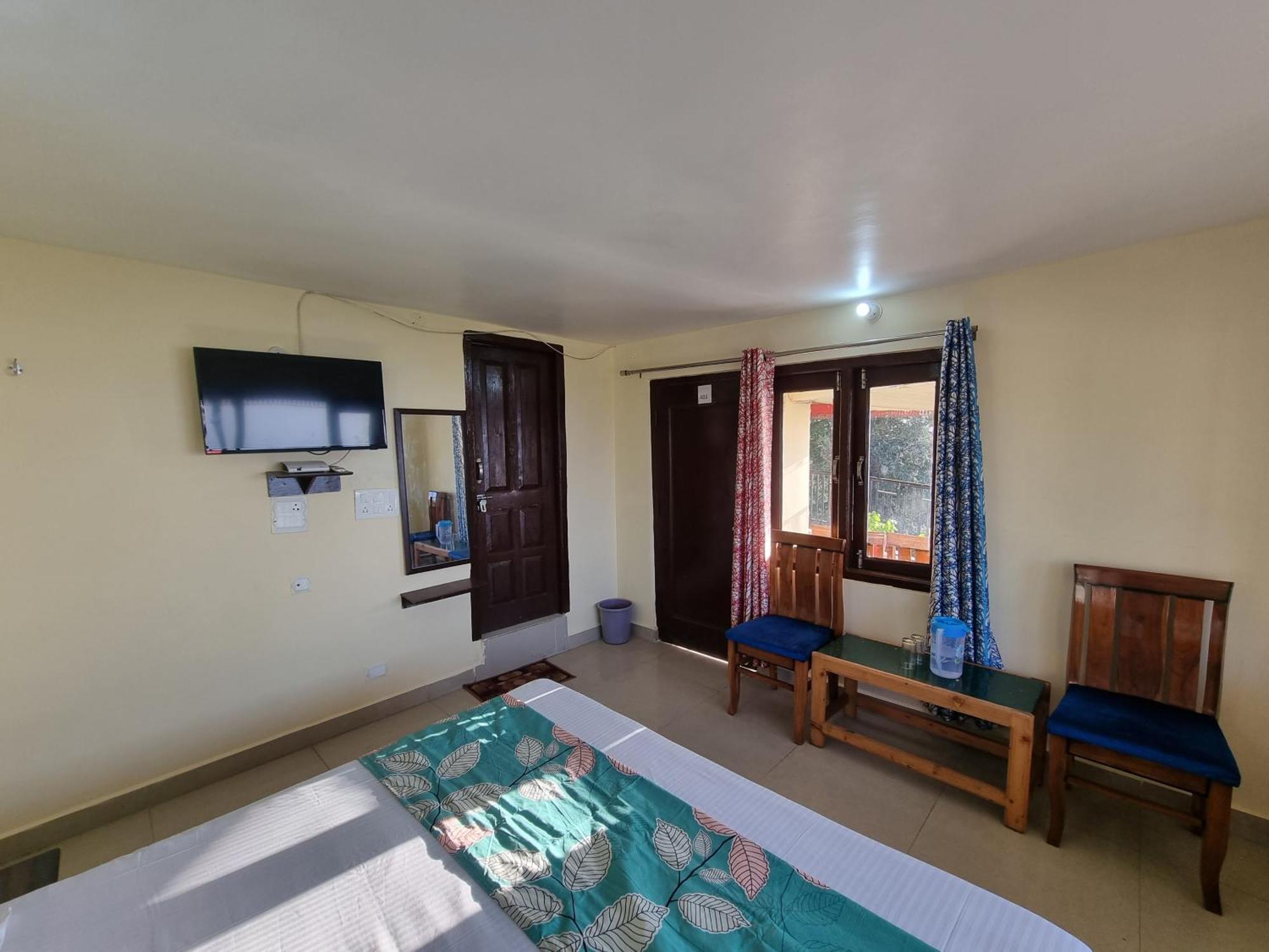 Forest Vibes Kalatop-Rooms And Restaurant Далхаузі Екстер'єр фото