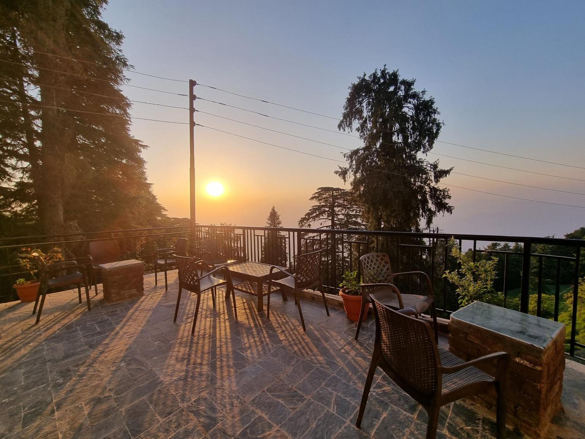 Forest Vibes Kalatop-Rooms And Restaurant Далхаузі Екстер'єр фото